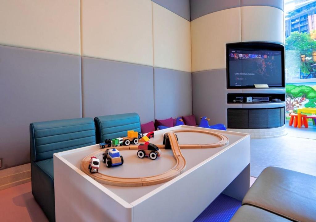 Grande Centre Point Hotel Terminal 2138