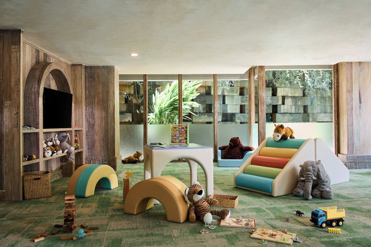 Dinso Resort & Villas Phuket Vignette Collection, an IHG Hotel12