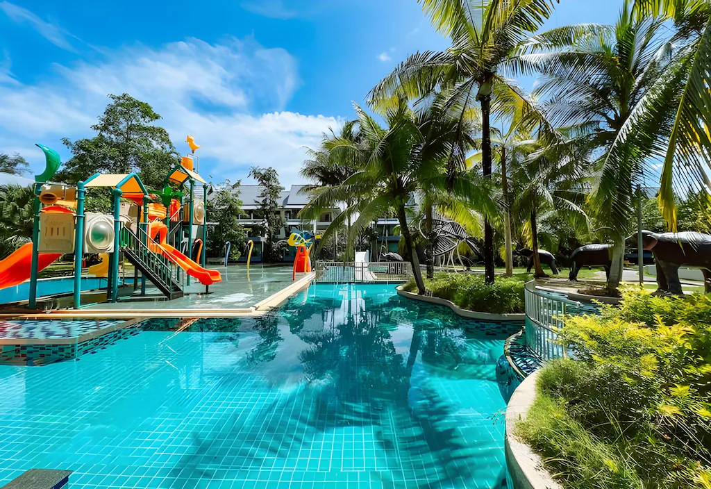 Khao Lak Emerald Beach Resort & Spa10