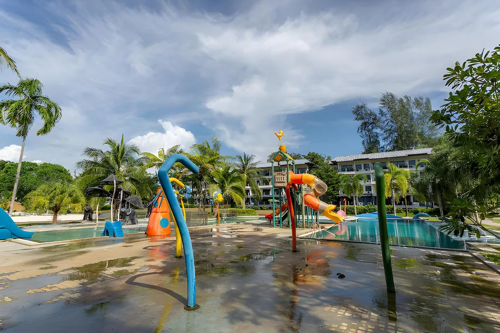 Khao Lak Emerald Beach Resort & Spa37