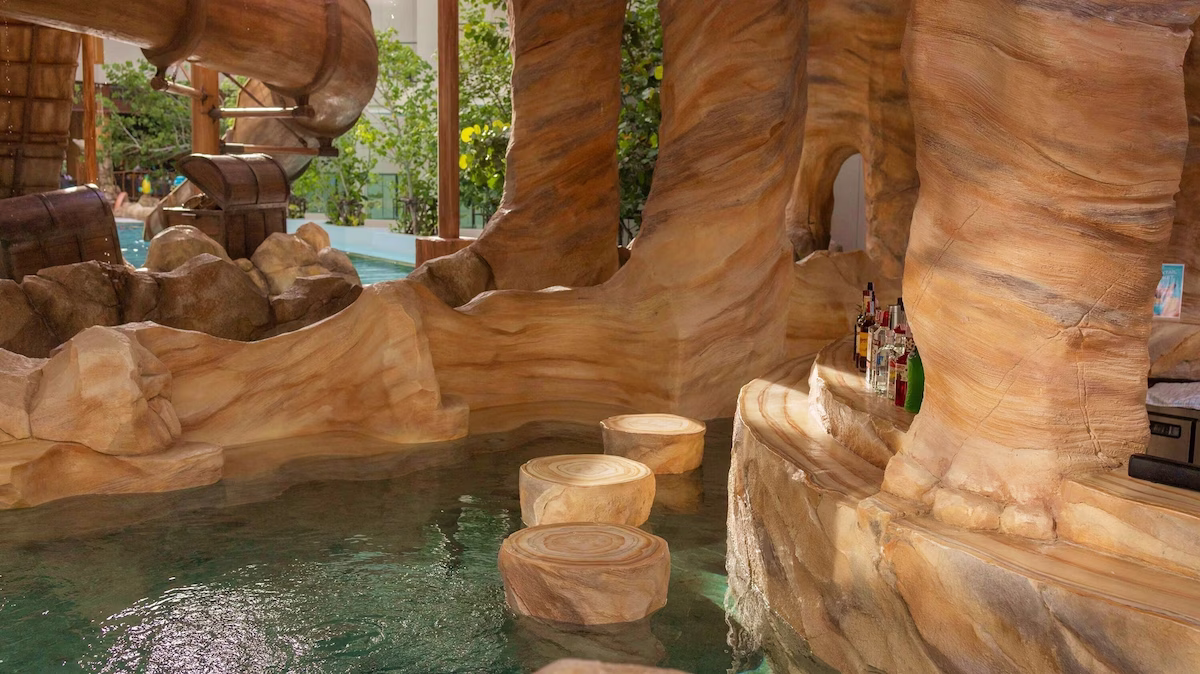 Phuket Emerald Beach Resort6