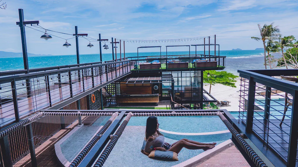 The Cabin Beach Resort3