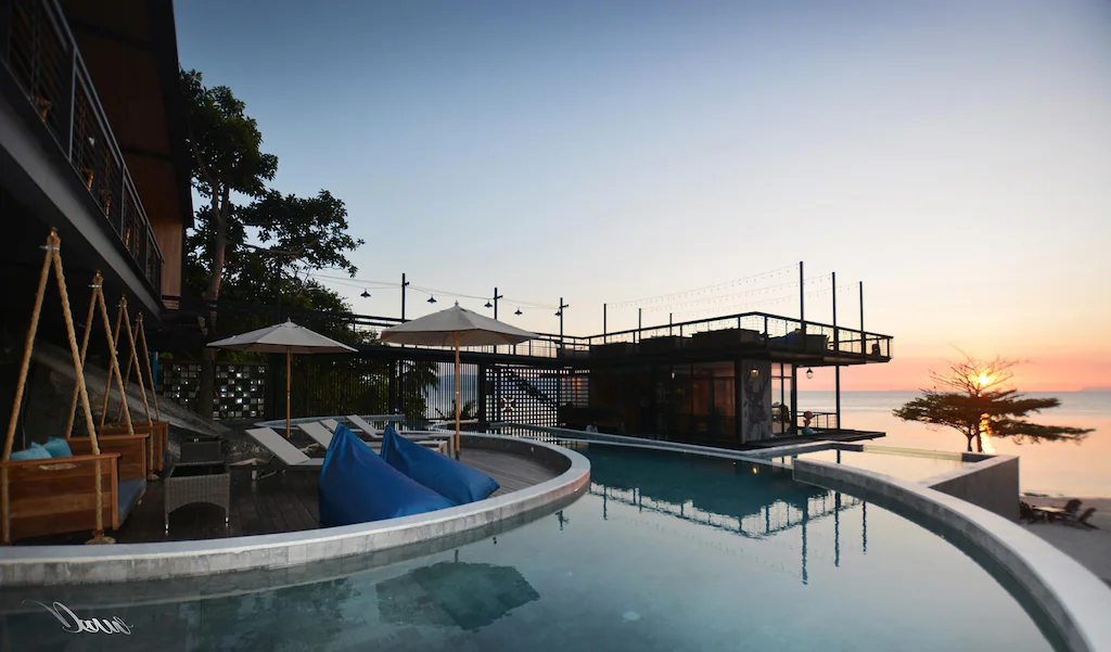 The Cabin Beach Resort4