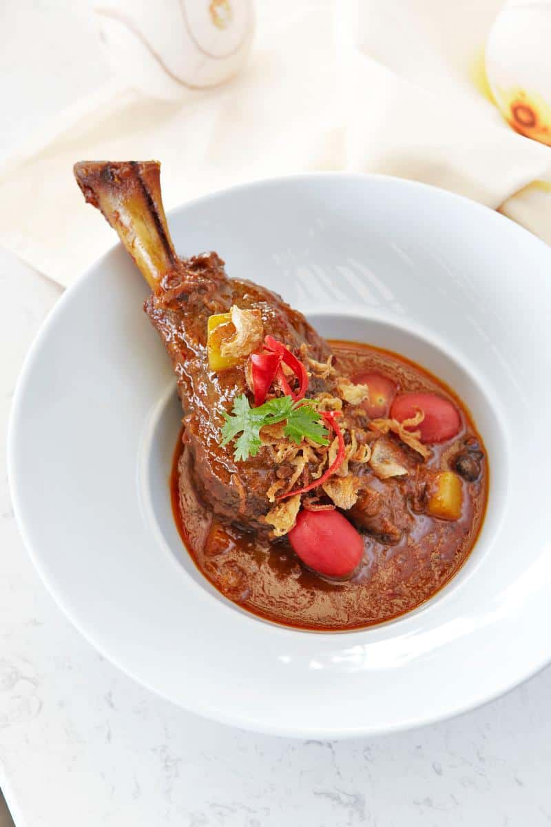 Sareeraya Villas & Suites11