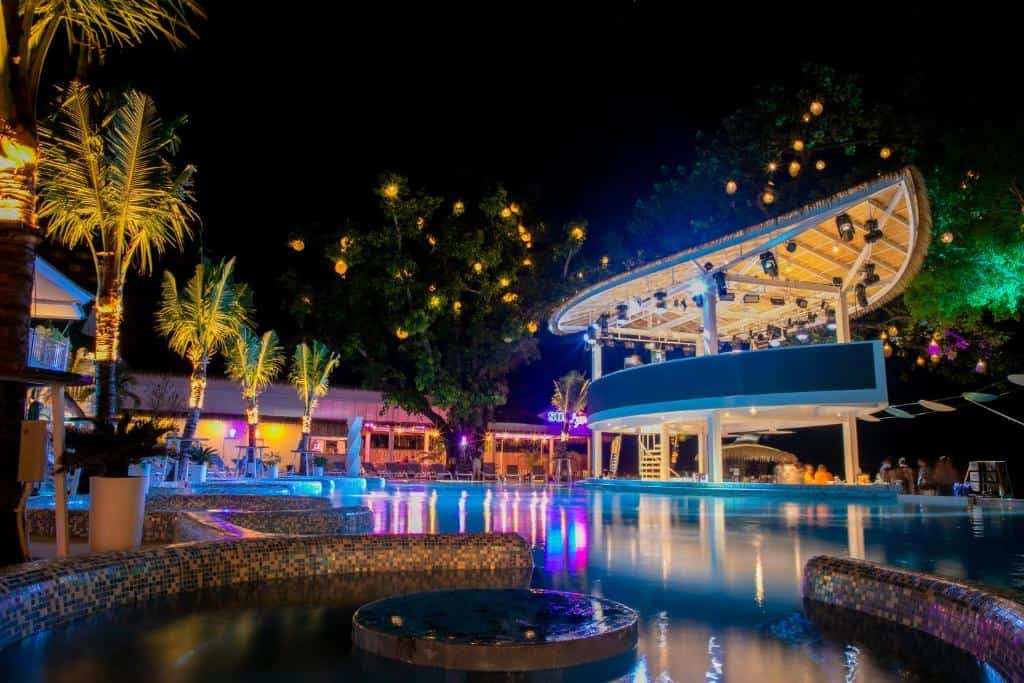 Arkbar Beach Club & Resort42
