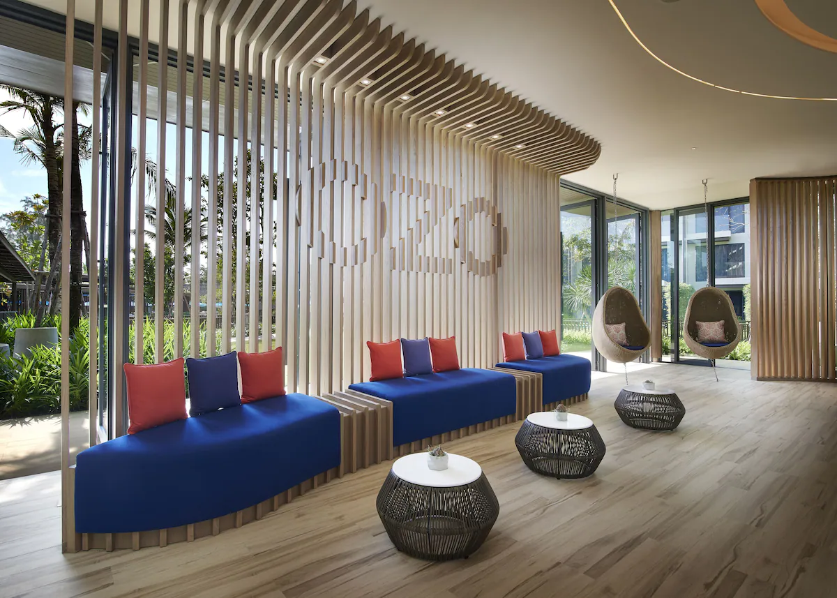 Ozo phuket10