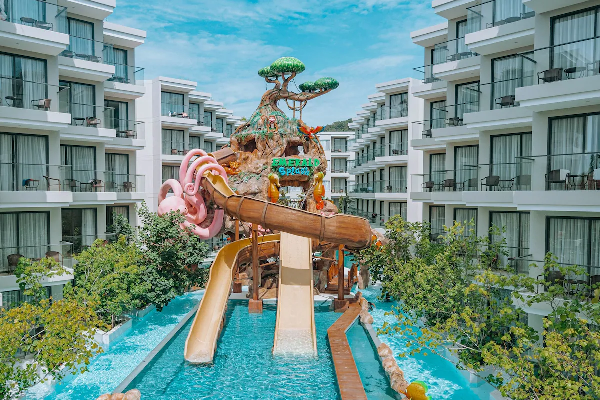 Phuket Emerald Beach Resort39