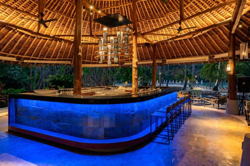 SAii Phi Phi Island Village Beach Resort11