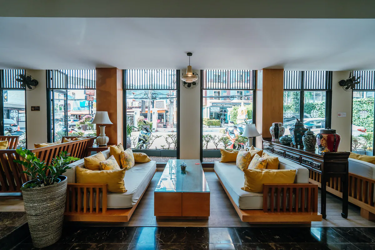 Sawaddi Patong Resort & Spa9