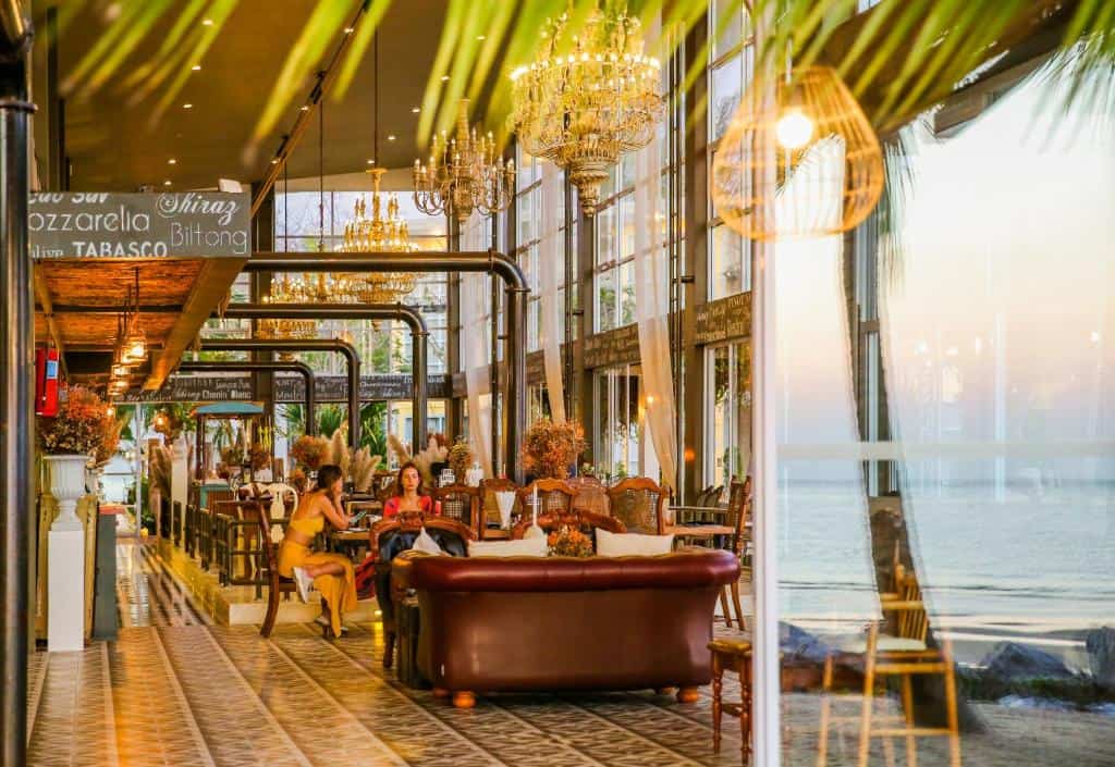 Summer Luxury Beach Resort & Spa7