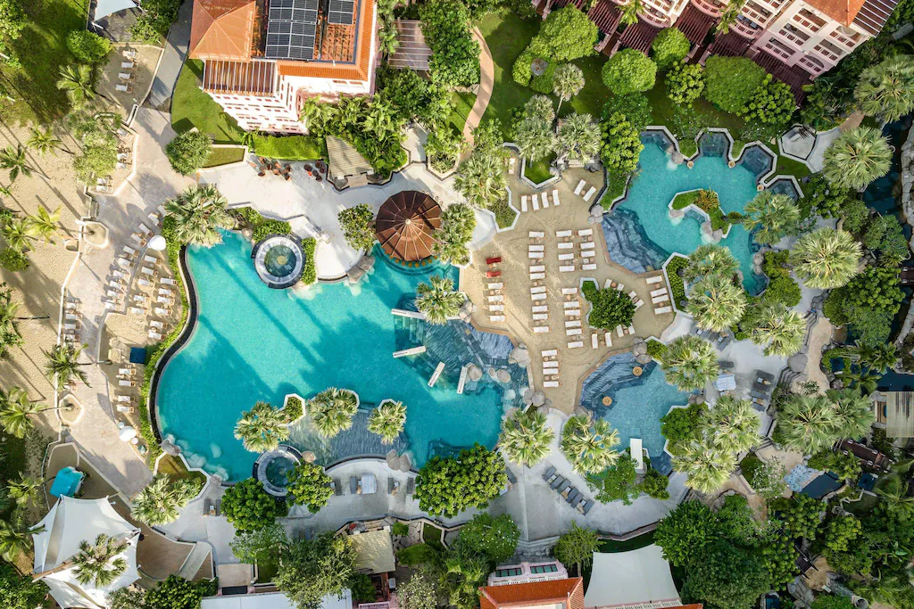 Centara Grand Beach Resort Phuket49
