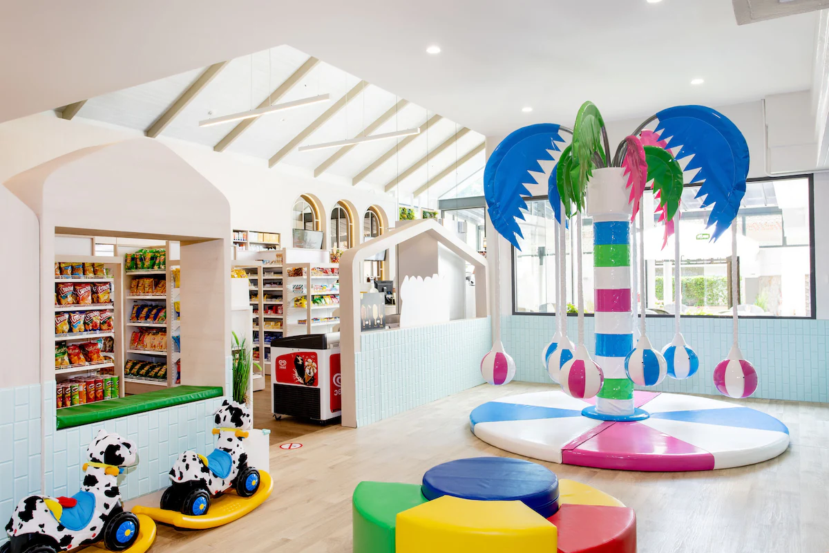 Katathani Phuket Beach Resort15