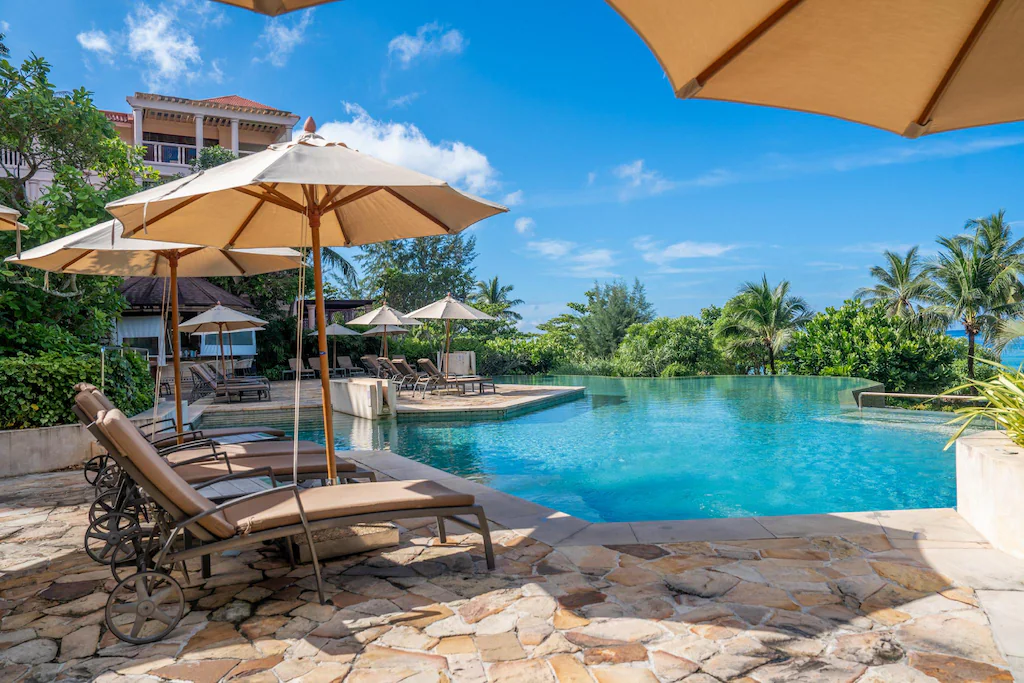 Centara Grand Beach Resort Phuket24