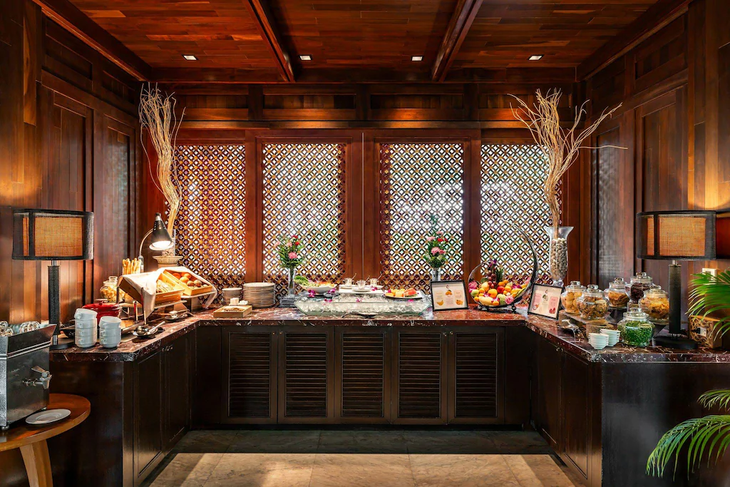 Centara Grand Beach Resort Phuket43