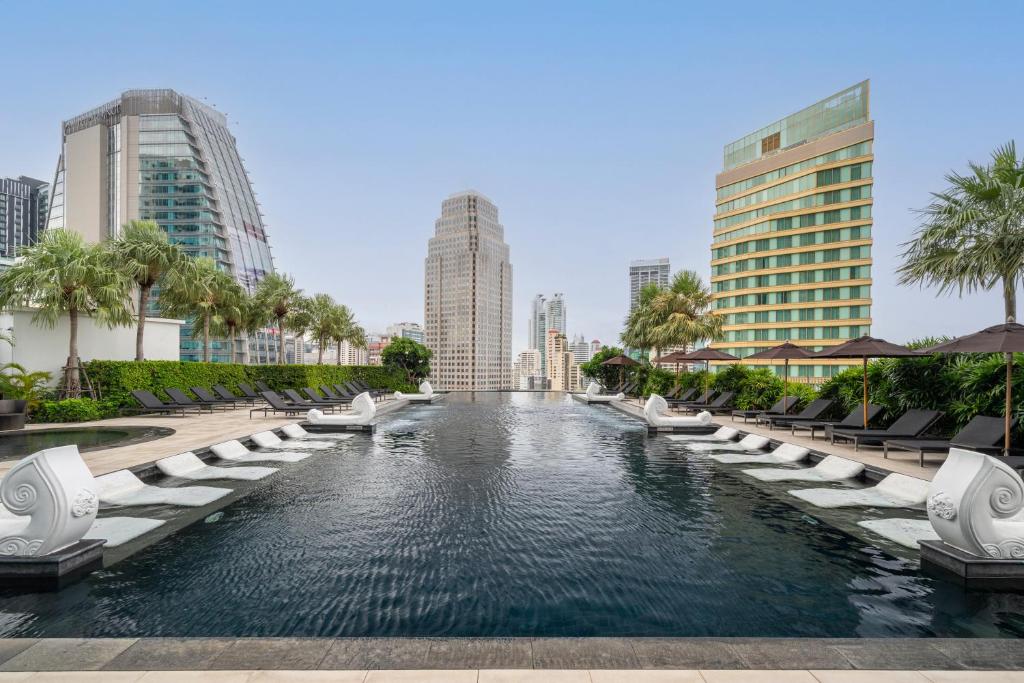 Grande Centre Point Hotel Terminal 2124