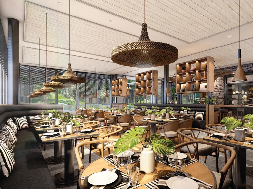 MontAzure Resort Phuket – MGallery Collection