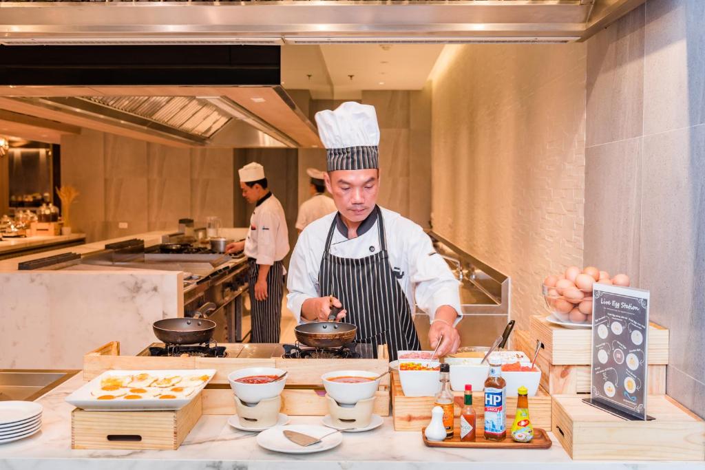 Oceanfront Beach Resort13