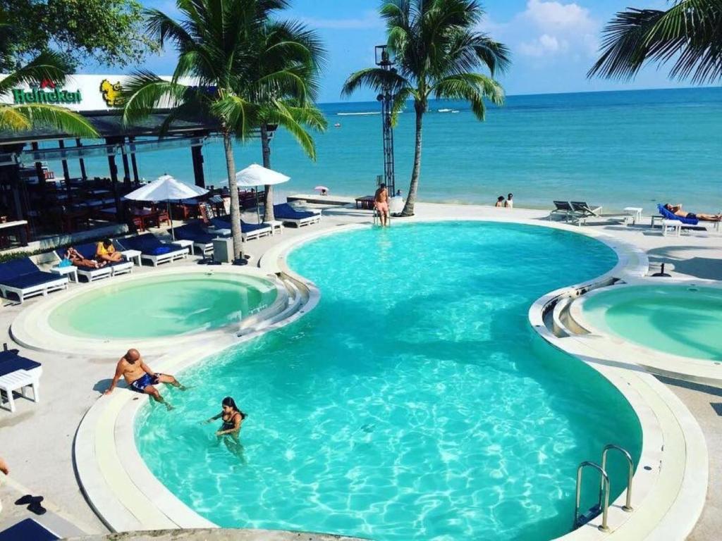 Combo Beach Hotel Samui16