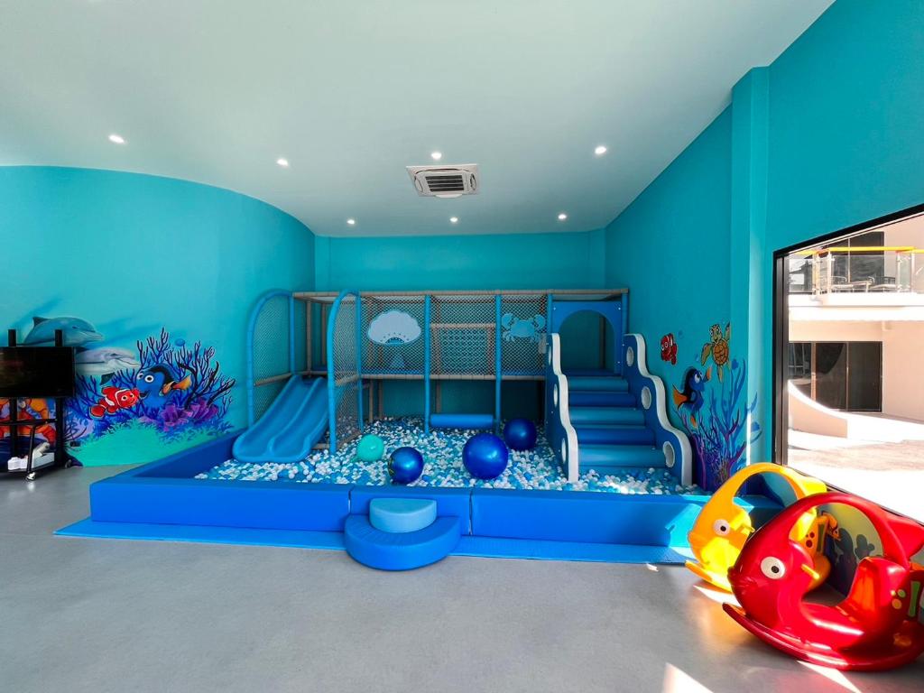 Amora Beach Resort Phuket19