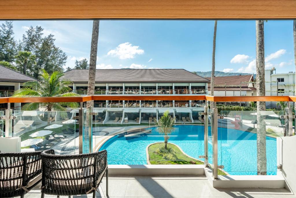 Amora Beach Resort Phuket27