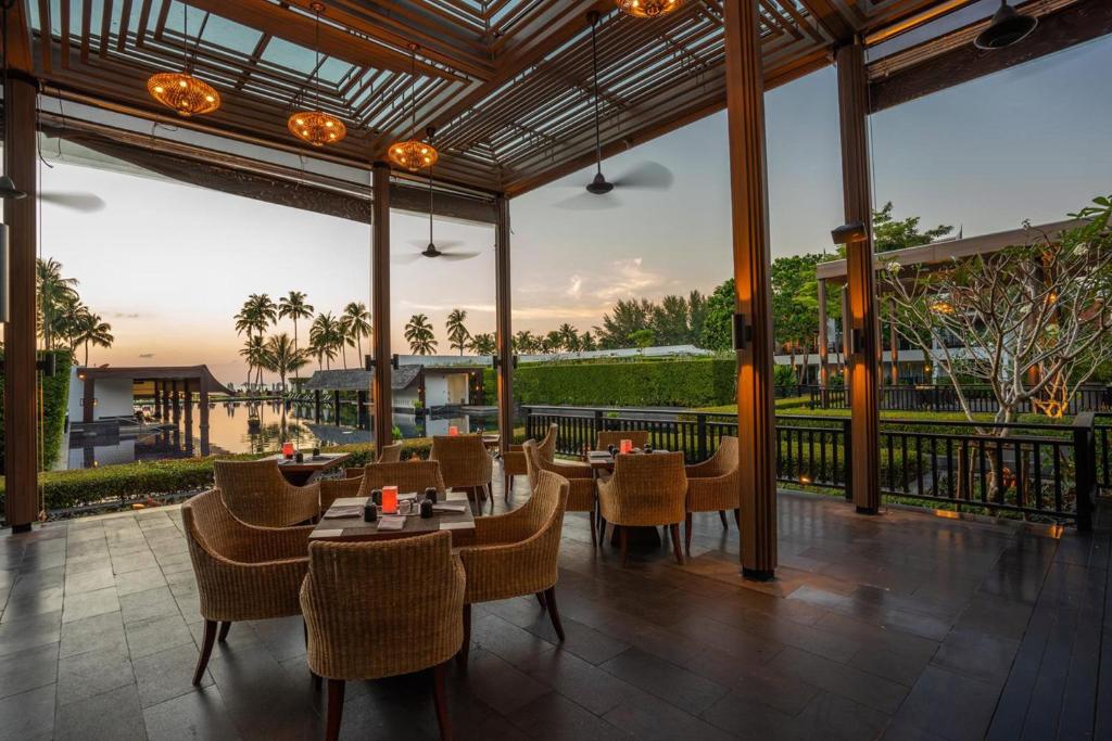 JW Marriott Khao Lak Resort & Spa
