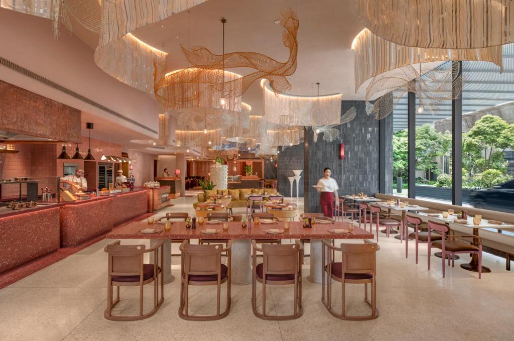 5-KromoBangkok,CurioCollectionByHilton-Overview-37488d0c