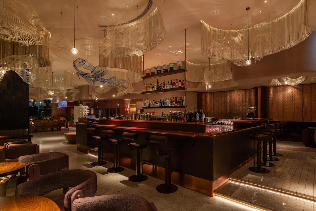 Kromo Bangkok Curio Collection By Hilton1