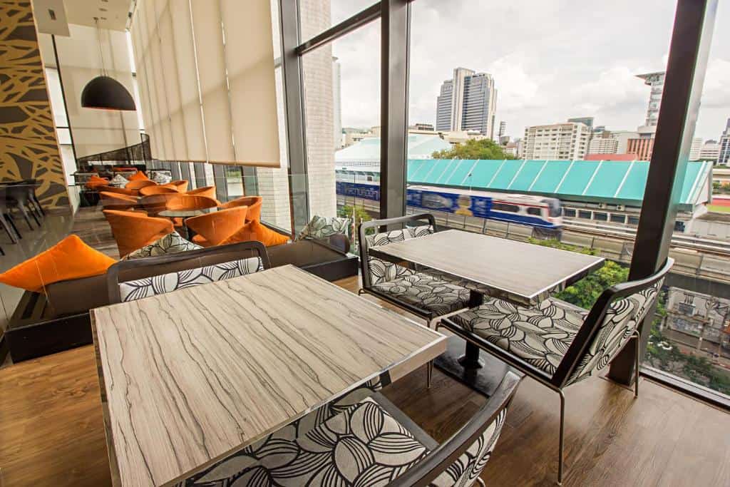 Holiday Inn Express Bangkok Siam2