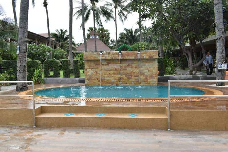 Phangan Bayshore Resort and Spa10