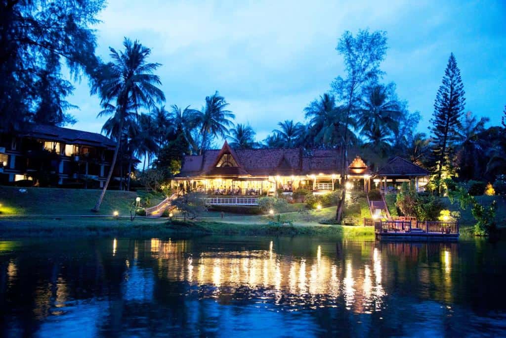 Dusit Thani Laguna Phuket10