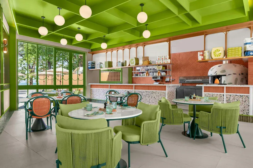 Courtyard by Marriott Phuket, Patong Beach Resort36_converted