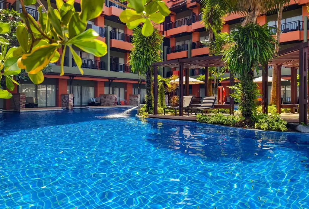 Courtyard by Marriott Phuket, Patong Beach Resort6_converted