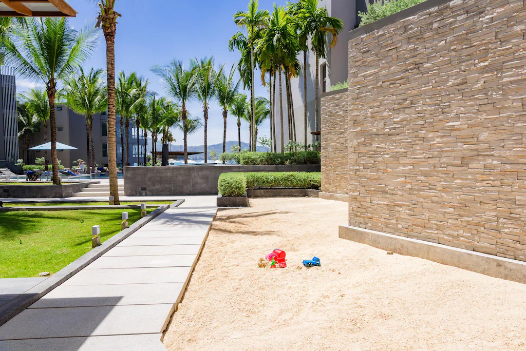 Oceanfront Beach Resort18