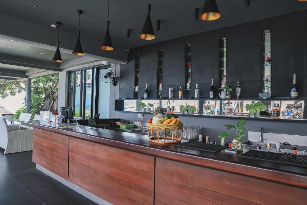 KC Beach Club & Pool Villas