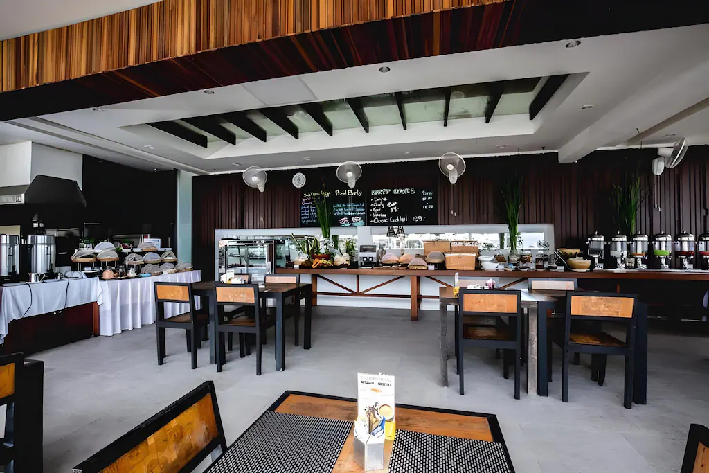 KC Beach Club & Pool Villas7