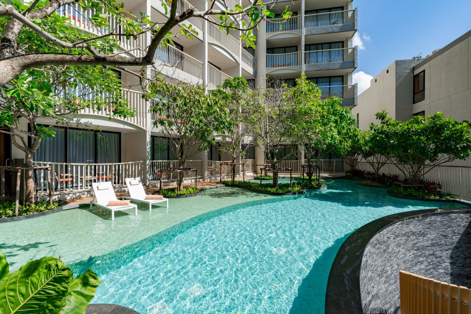 Swimming Pool Building D 02