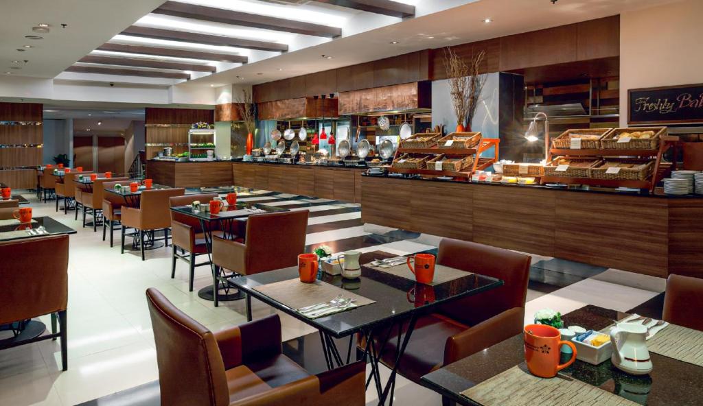 Rembrandt Hotel Bangkok1