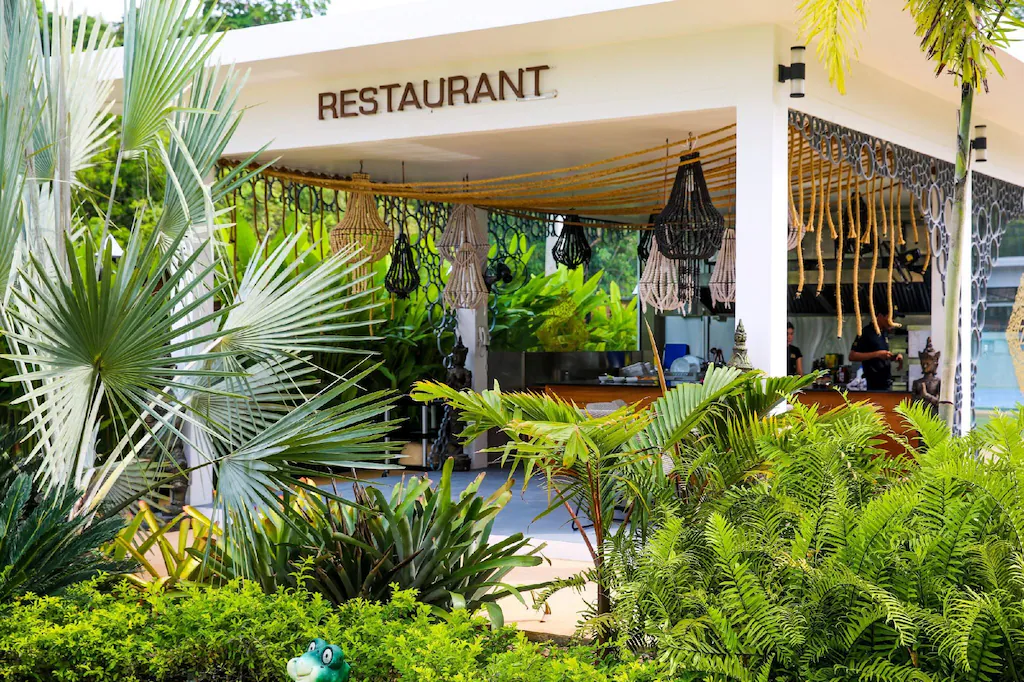 Zee Luxury Boutique Hotel2