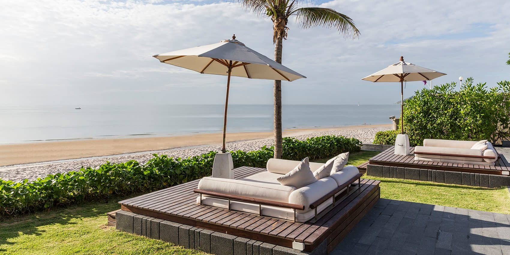 Cape Nidhra Hotel2