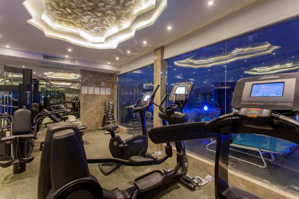 Centara Life Avenue Hotel10