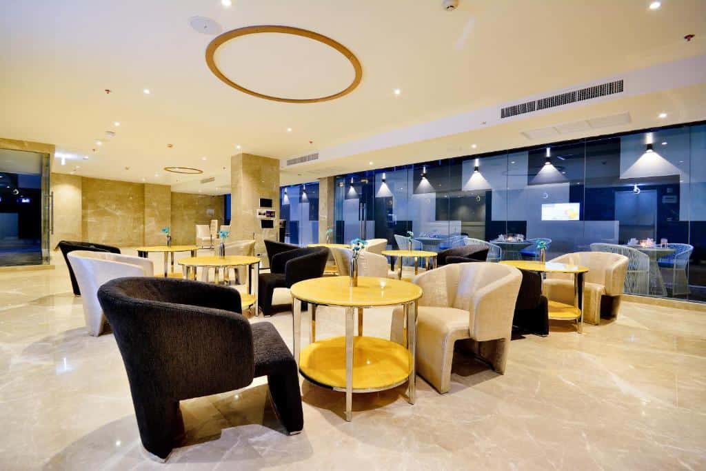 Centara Life Avenue Hotel3