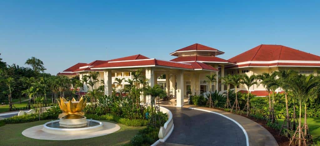 Dheva Mantra Resort1