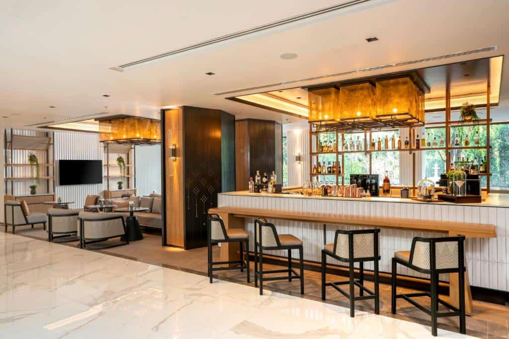 Melia Bar 2