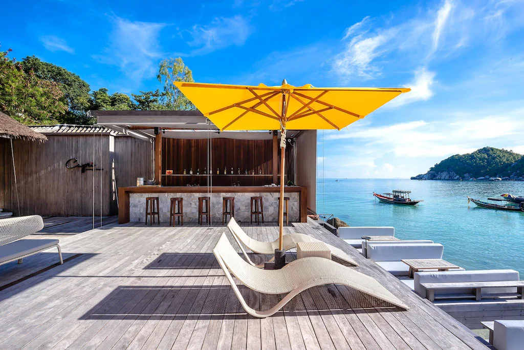 Beach Club by Haadtien4