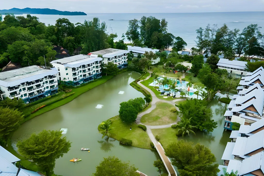 Khao Lak Emerald Beach Resort & Spa11