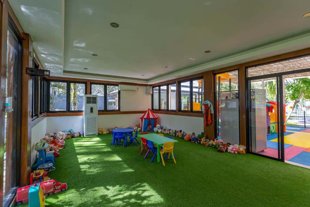 Khao Lak Emerald Beach Resort & Spa44