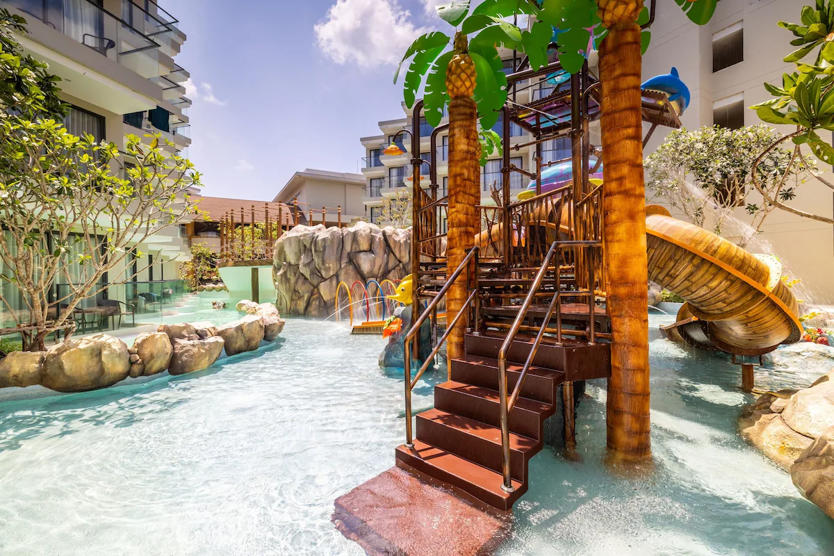 Phuket Emerald Beach Resort2