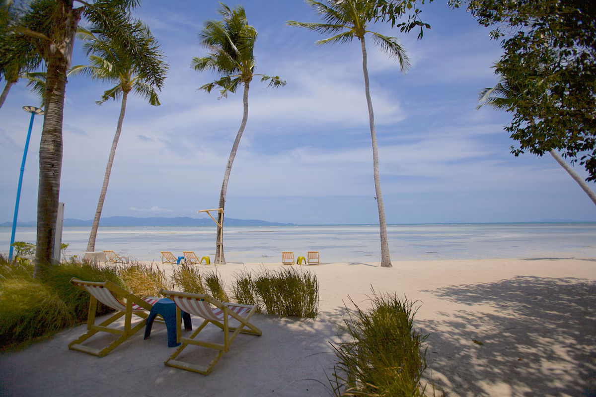 Lime N Soda Beachfront Resort15