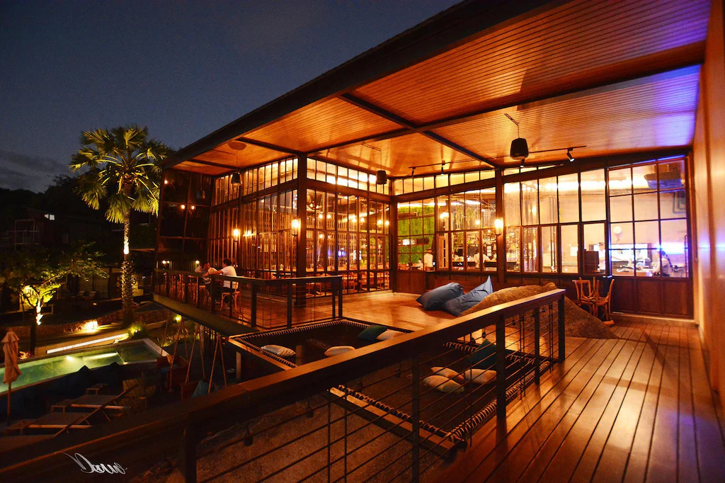 The Cabin Beach Resort1