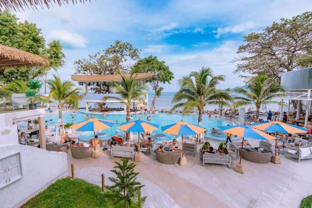 Arkbar Beach Club & Resort35